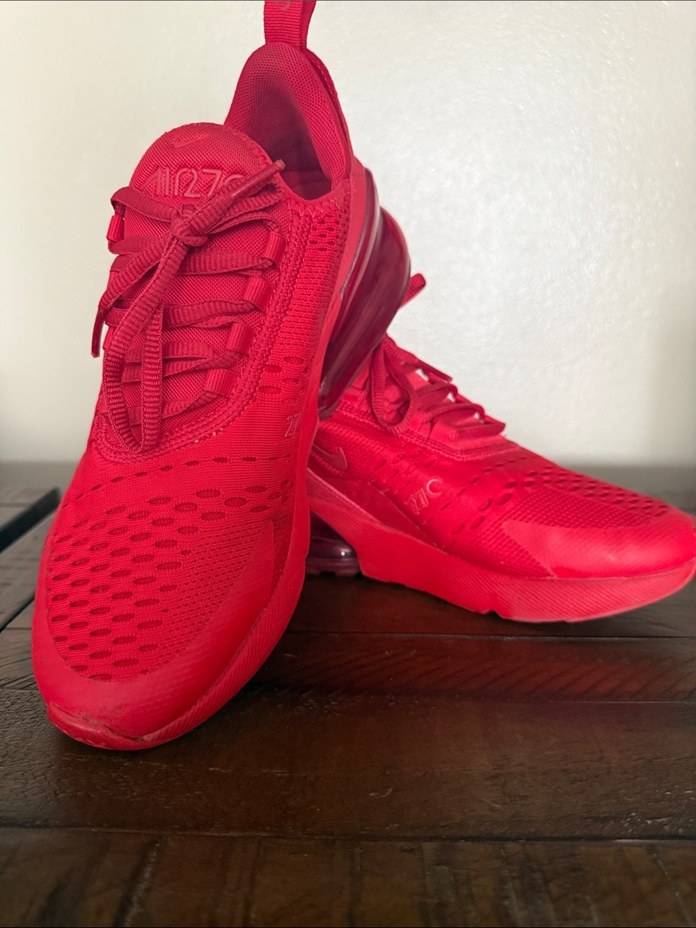 Nike Air Max 270 Women's Sneakers - Red size Y6 W8